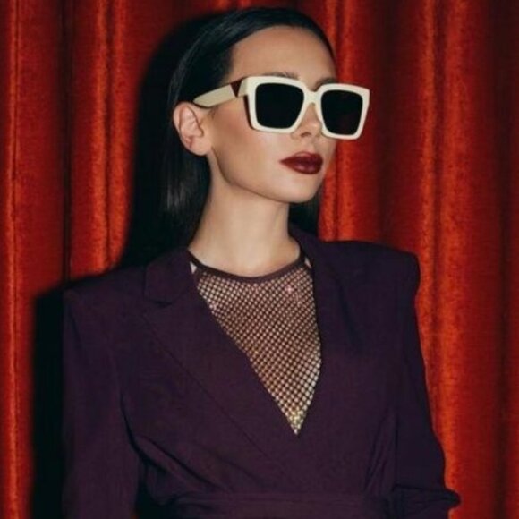 ?️ New Bottega Veneta BV1198SA 001 Sunglasses - Black Frame, Grey Lenses main image 9